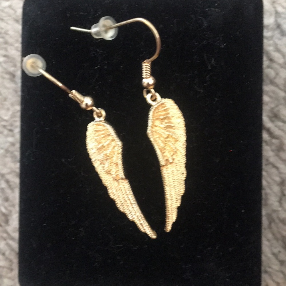Never Worn Gold Dangling Angel Wing Earrings